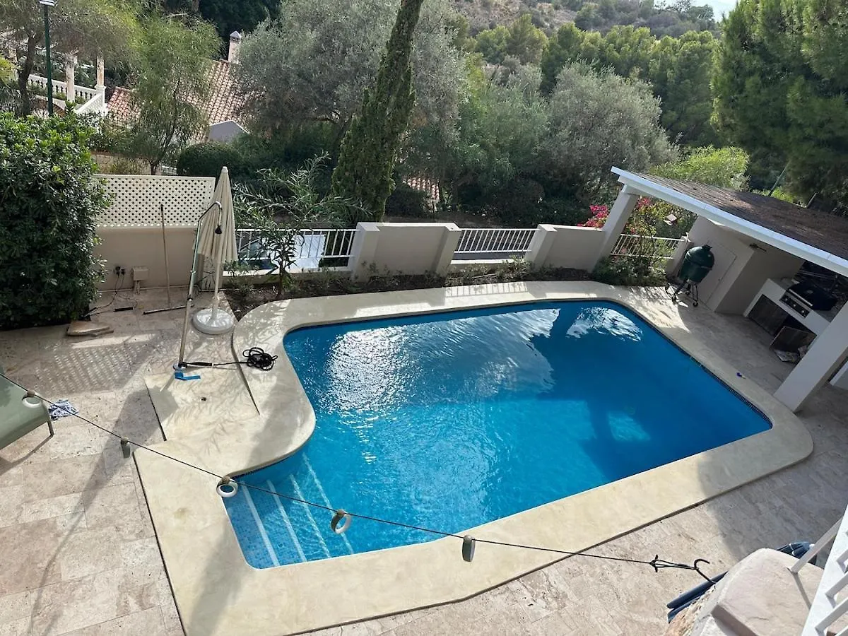Apartment In Malaga Hills 10 Mins From The Beach And Centre location